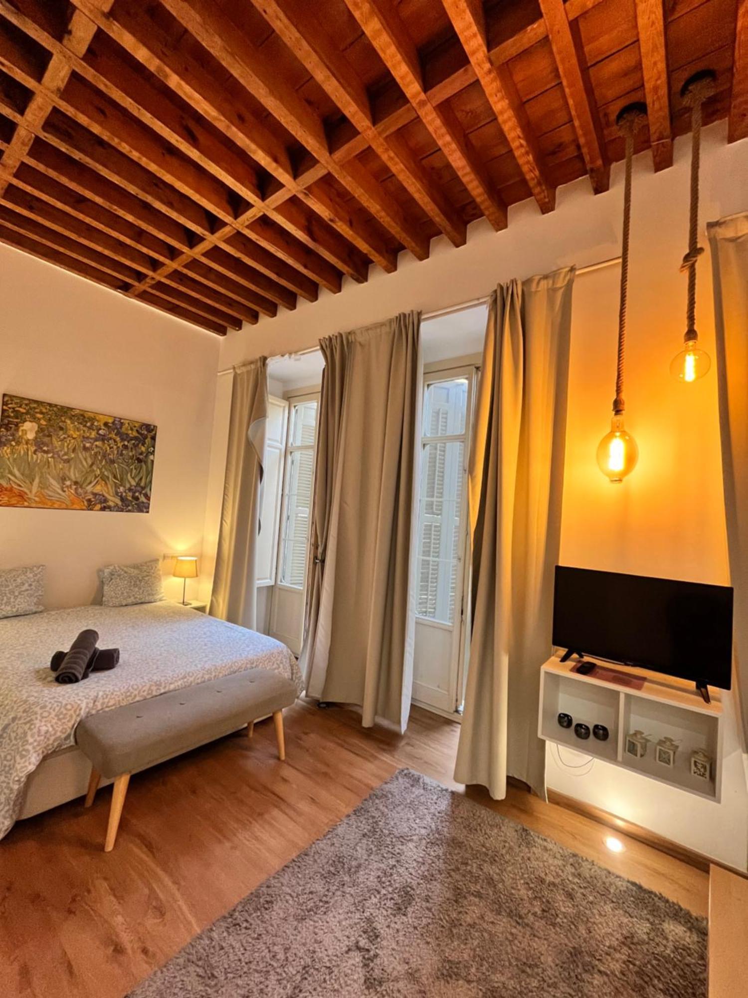 Boutique Larios - Malaga Center Apartment ภายนอก รูปภาพ